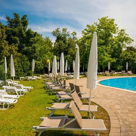 Tatil parkı Villaggio Ca' Laguna 4*