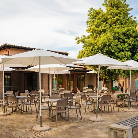 Villaggio Ca' Laguna 4* غرادو