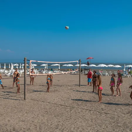 Villaggio Ca' Laguna Üdülőpark 4*